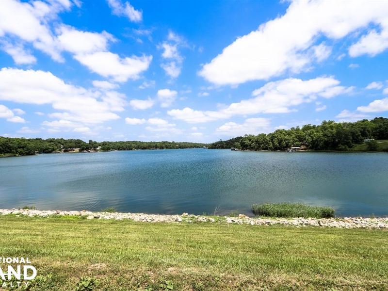 Tanglewood Lake Lots & Acreage Land for Sale in La Cygne, Linn County