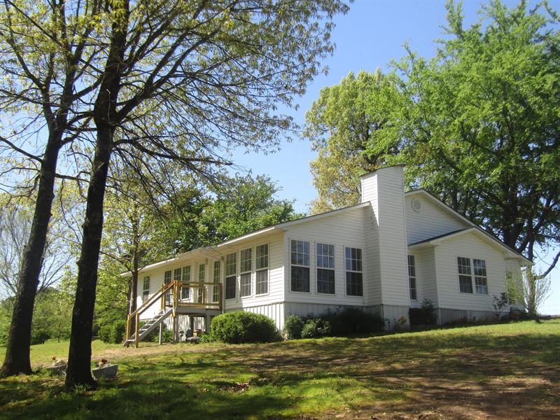 Newly Renovated Country Gem in Antl : Antlers : Choctaw County : Oklahoma