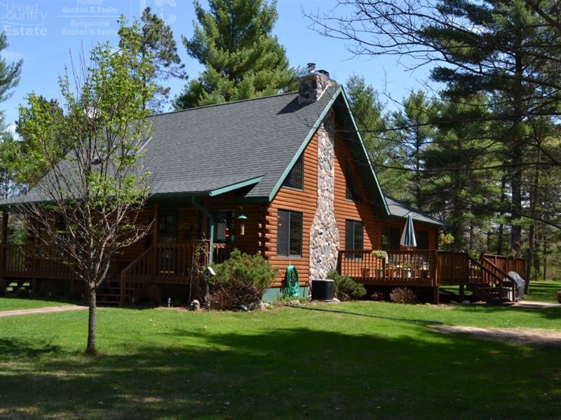 Recreation Hunting Log Home Lake Land for Sale in Black River Falls