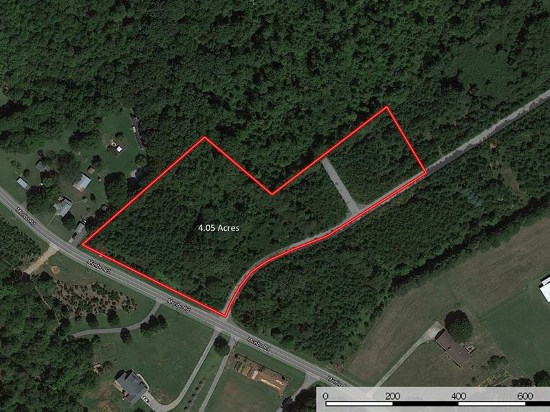 Large Lot in Catawba County NC : Sherrills Ford : Catawba County : North Carolina