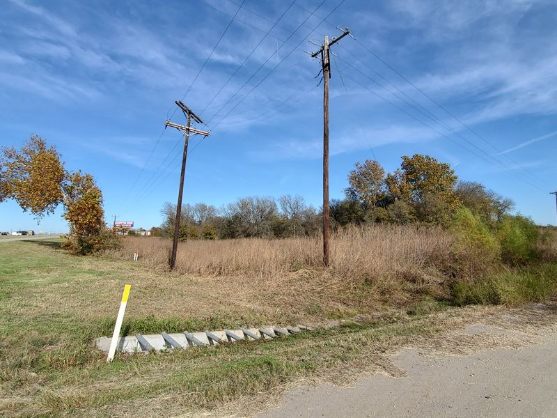 8.11 Ac, Ih-35 & Hillyard Rd : Troy : Bell County : Texas