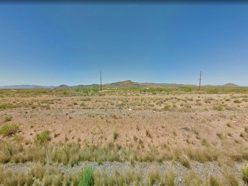 1.07 Acres in Dolan Springs, AZ : Dolan Springs : Mohave County : Arizona