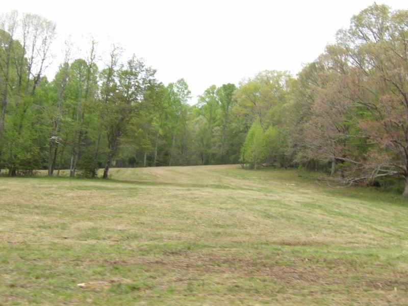 Level, Views, Creek, Outbuildings : Grandview : Bledsoe County : Tennessee