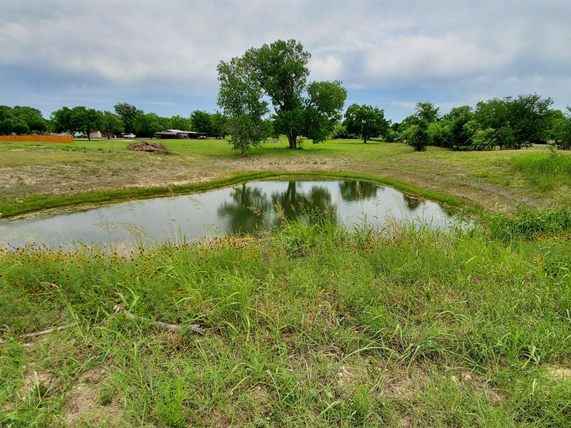 3.46 Acre Platted Lot, Stock Tank : Gatesville : Coryell County : Texas