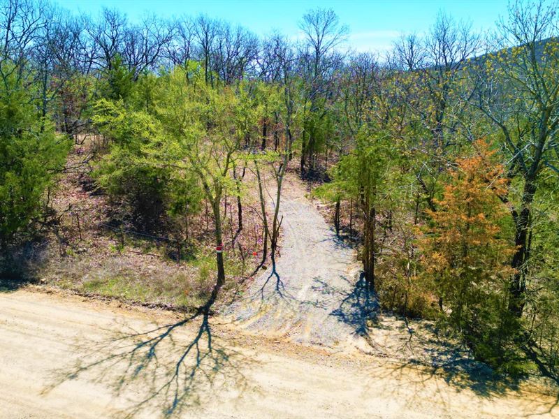 Unrestricted 4 Ac RV / Mobile Lot : Lamar : Hughes County : Oklahoma