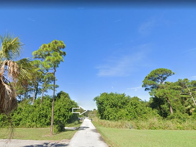 Residential Sunland Gardens : Fort Pierce North : Saint Lucie County : Florida