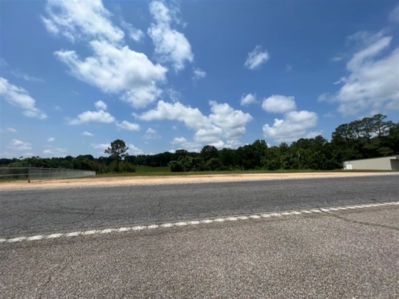 1.94 Acres with Hwy Frontage On Hwy : Tylertown : Walthall County : Mississippi