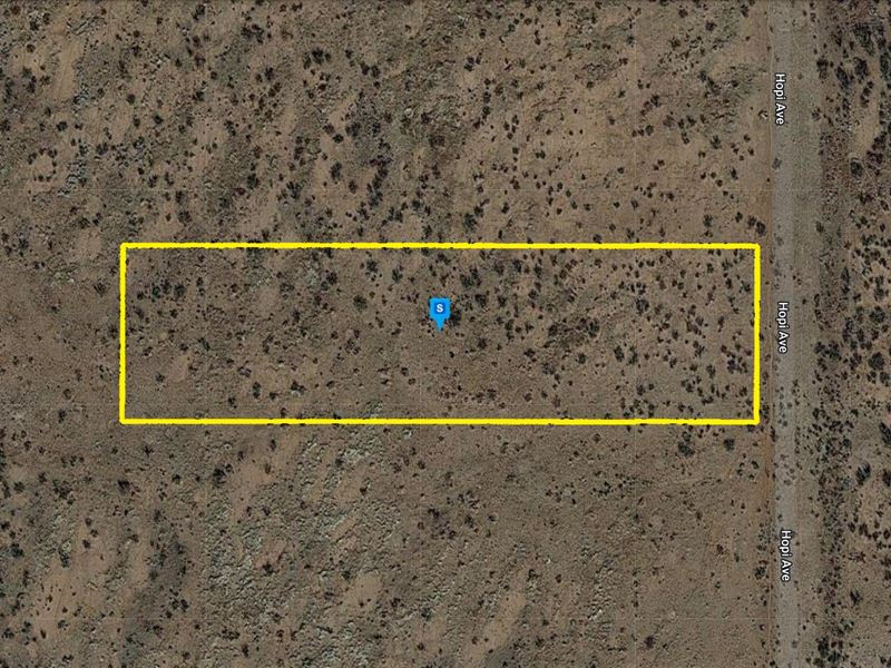 2.53 Acres of Off-Grid Convenience : McNeal : Cochise County : Arizona