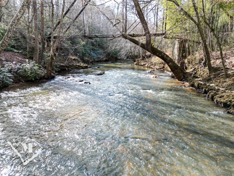 6 Acre Estate Homesite : Spartanburg : Spartanburg County : South Carolina