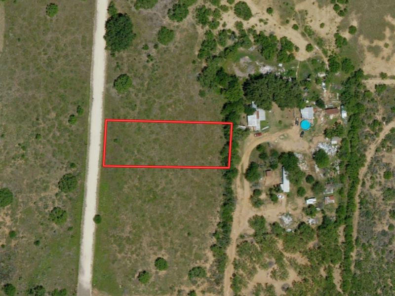 .66 Acre in Frio County, Lot 66 : Moore : Frio County : Texas