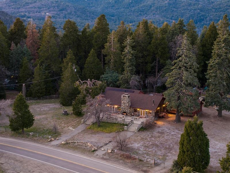 Historic Palomar Mountain Lodge : Palomar Mountain : San Diego County : California