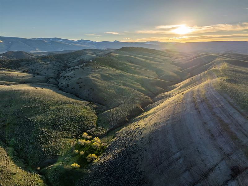 KA Ranch & Development Potential : Lander : Fremont County : Wyoming