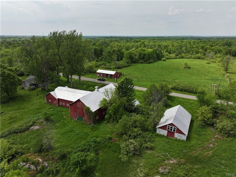 Large North Country Property : Dekalb Junction : Saint Lawrence County : New York