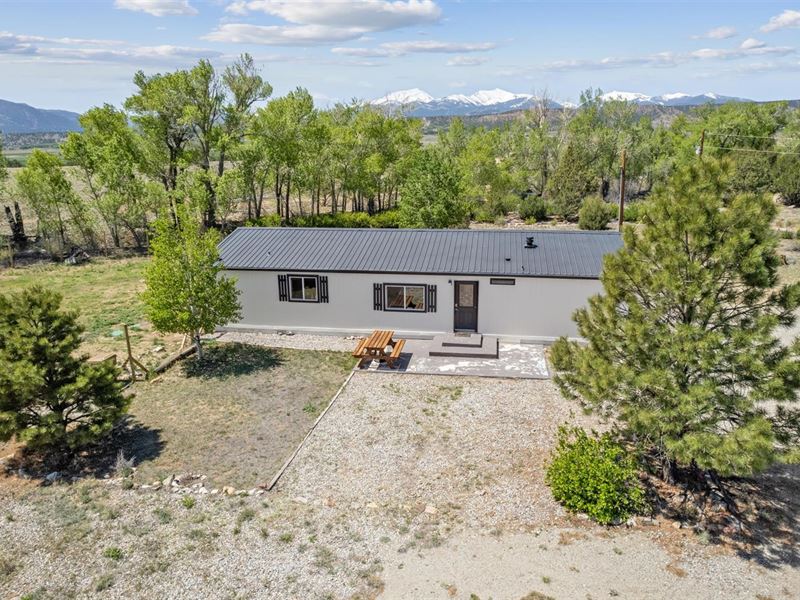 Nice Bright Rancher on Acreage : Salida : Chaffee County : Colorado