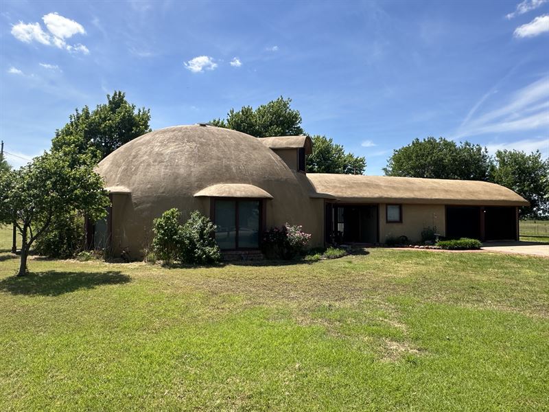 Unique Dome Shaped Home, Shop : Hydro : Custer County : Oklahoma