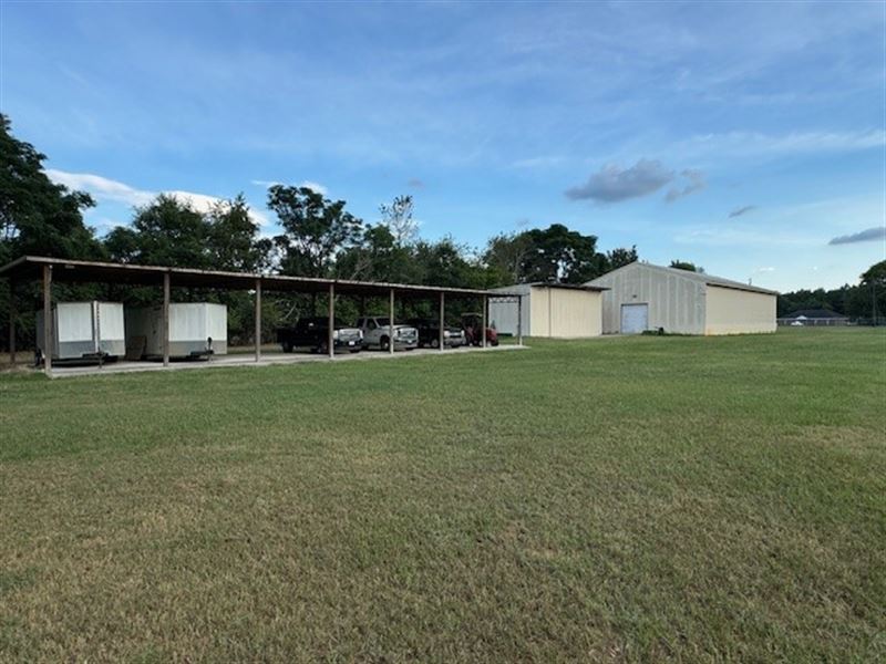 19+ Acres & 2 Commercial Buildings : Perry : Houston County : Georgia