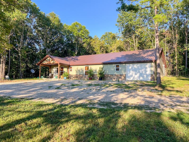 Honey Bee Homestead : Willow Springs : Howell County : Missouri