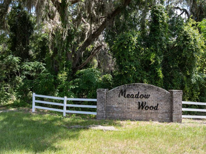 Explore This Beautiful Property : Lake City : Columbia County : Florida