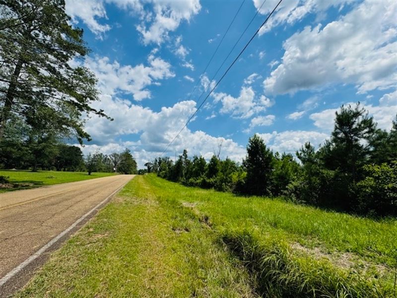 76 Acres Street Road in Liberty, MS : Liberty : Amite County : Mississippi