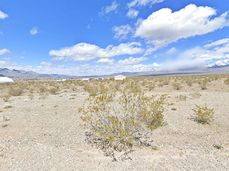 $652.90 Down, Village-Style Abode : Pahrump : Nye County : Nevada