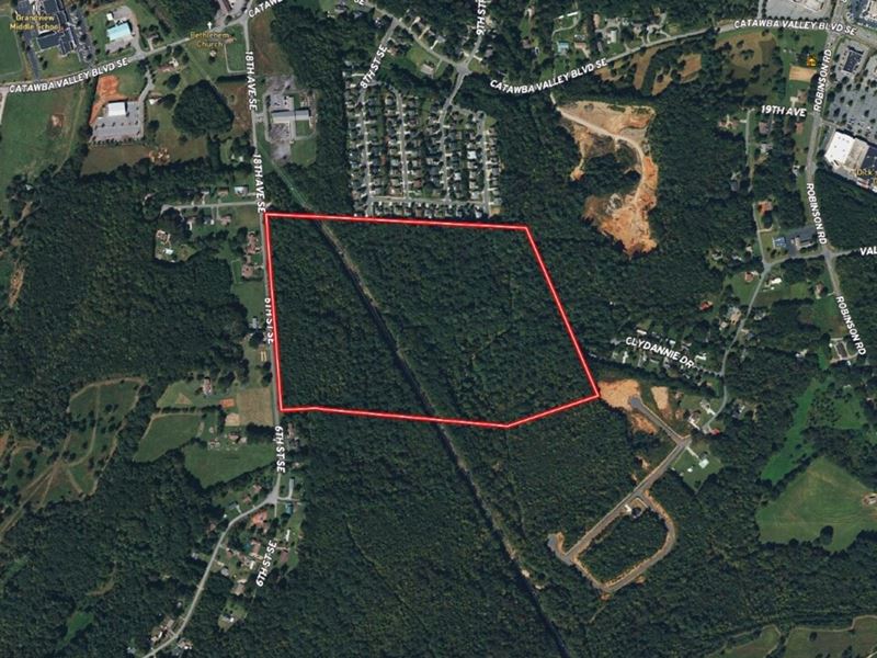 58Ac, 6th Street SE Hickory NC : Hickory : Catawba County : North Carolina