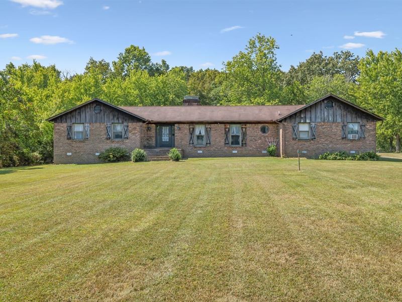 Home and 15 Acres is Rockvale : Murfreesboro : Rutherford County : Tennessee