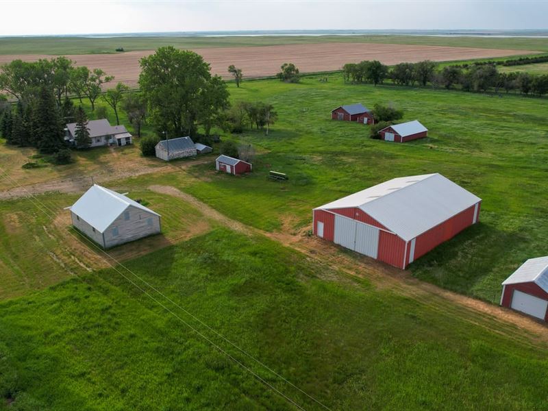 Sully County Acreage and Buildings : Agar : Sully County : South Dakota