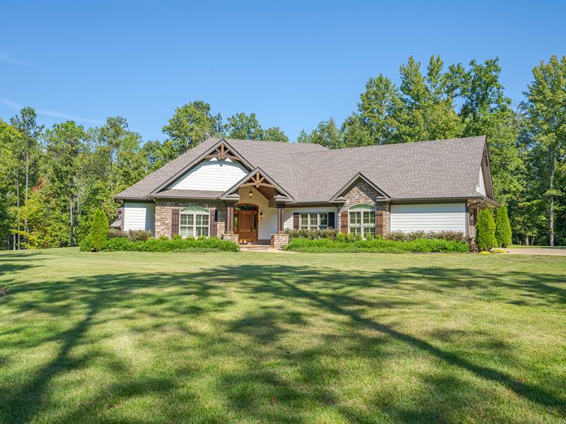 26 Ac, with Custom Built Home : Salem : Lee County : Alabama