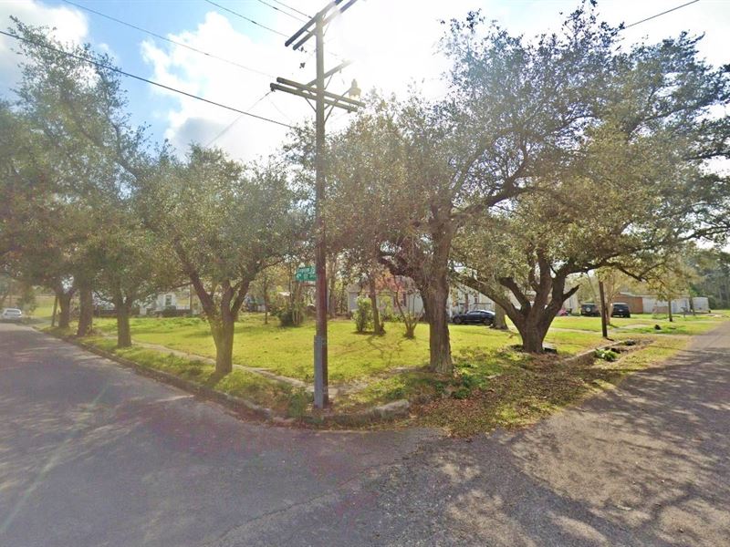 Paved Access Lot, $651.34 Down : Port Arthur : Jefferson County : Texas