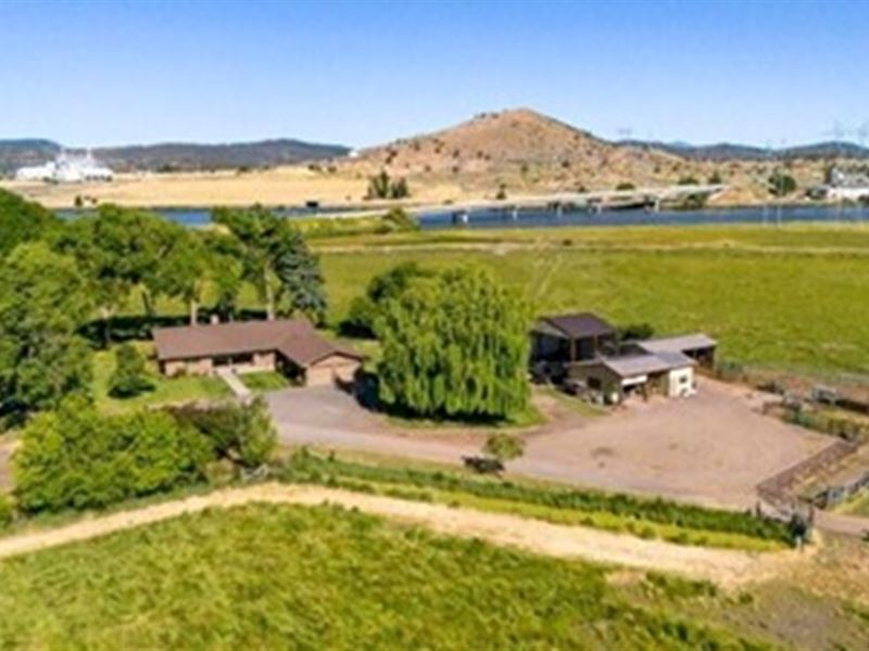 Turn-Key 56 Acre Ranch : Klamath Falls : Klamath County : Oregon