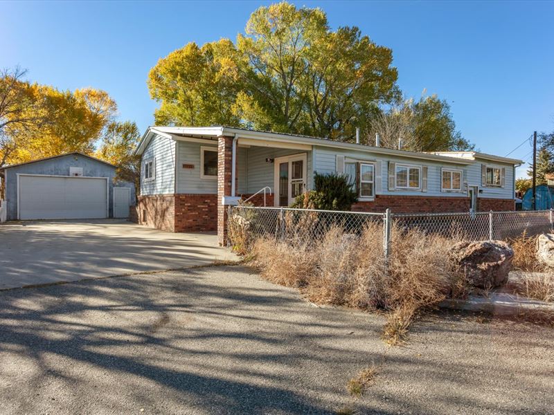 Home on 3+ Acres Close to Salida : Salida : Chaffee County : Colorado