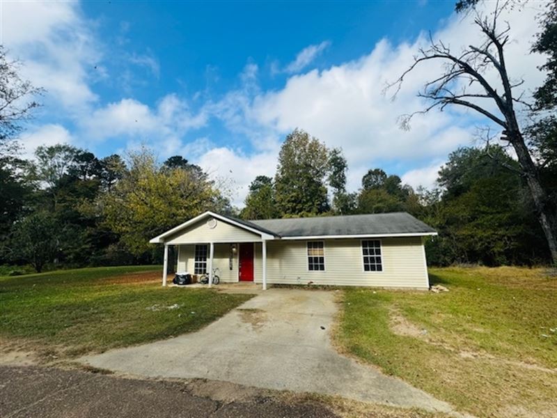 Home, A Small Creek / Bude / MS : Bude : Franklin County : Mississippi