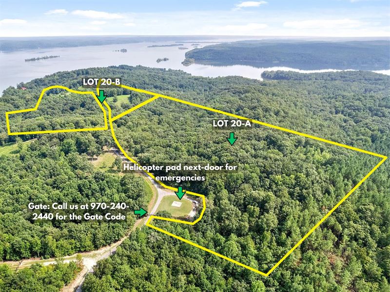 35.82 Acres River Views, Gated : Big Sandy : Benton County : Tennessee