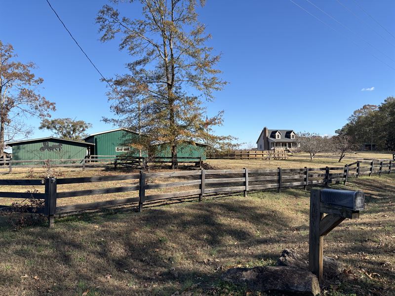 Mountain Creek Rd Equestrian Estate : Honea Path : Greenville County : South Carolina