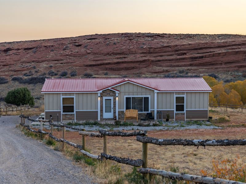 Squaw Creek Retreat : Lander : Fremont County : Wyoming