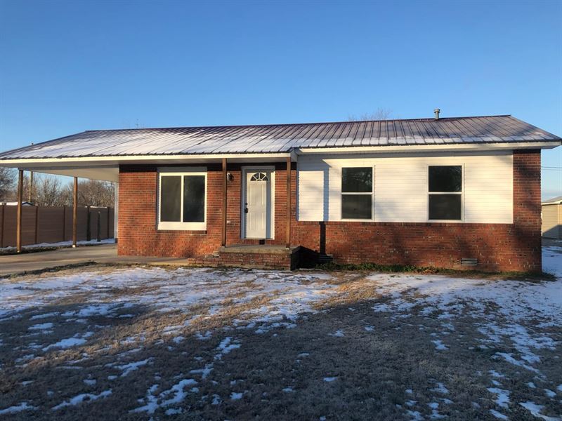 Newly Remodeled 3-Bed Home for Sale : Campbell : Dunklin County : Missouri