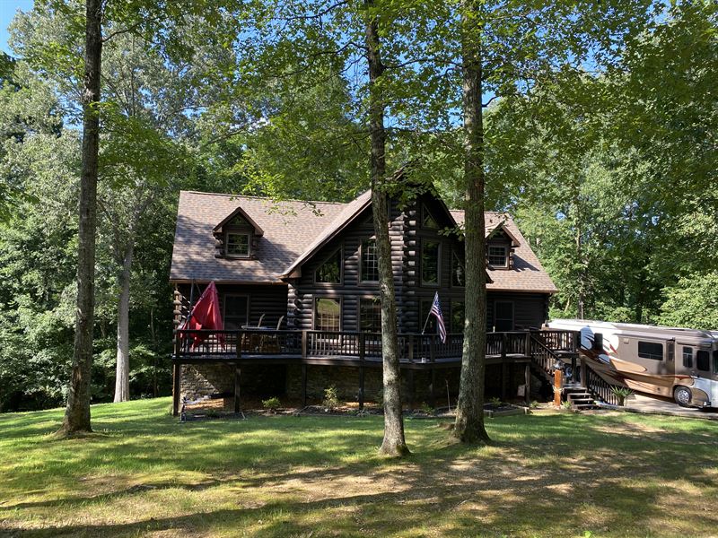 Riverfront Home, Acreage for Sale : Clifton : Wayne County : Tennessee