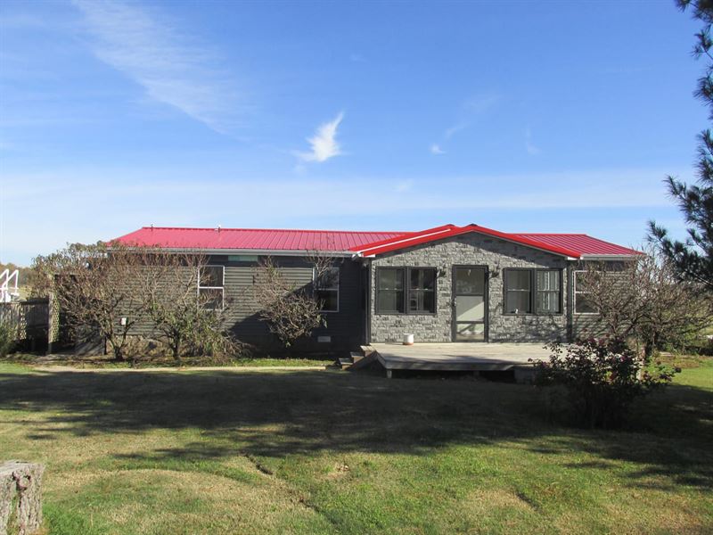 Recently Updated 3-Bed Home in Butl : Qulin : Butler County : Missouri