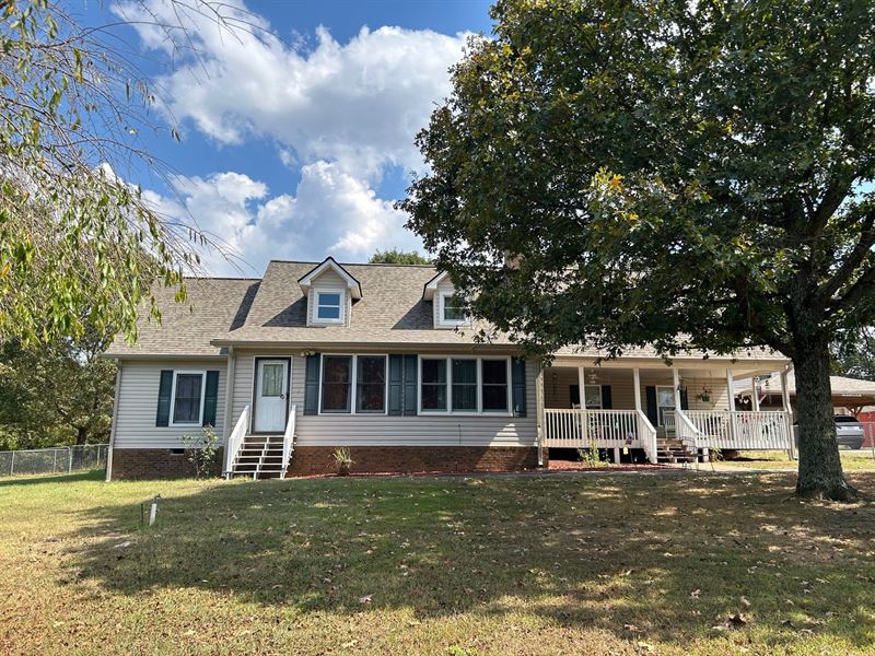 Auction, 4 BR / 3 BA Home on 26 Ac : Adairsville : Bartow County : Georgia