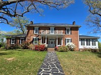 Historic Beauty : Burkeville : Nottoway County : Virginia