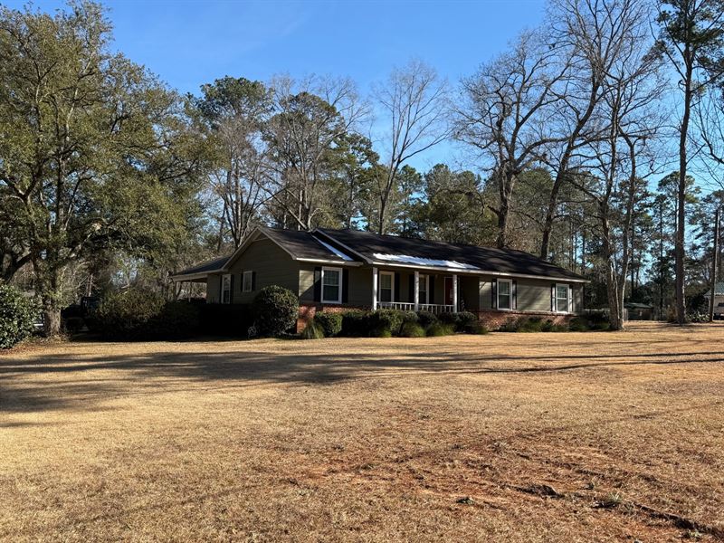 Charming 3Br 2Ba Ranch : Albany : Dougherty County : Georgia