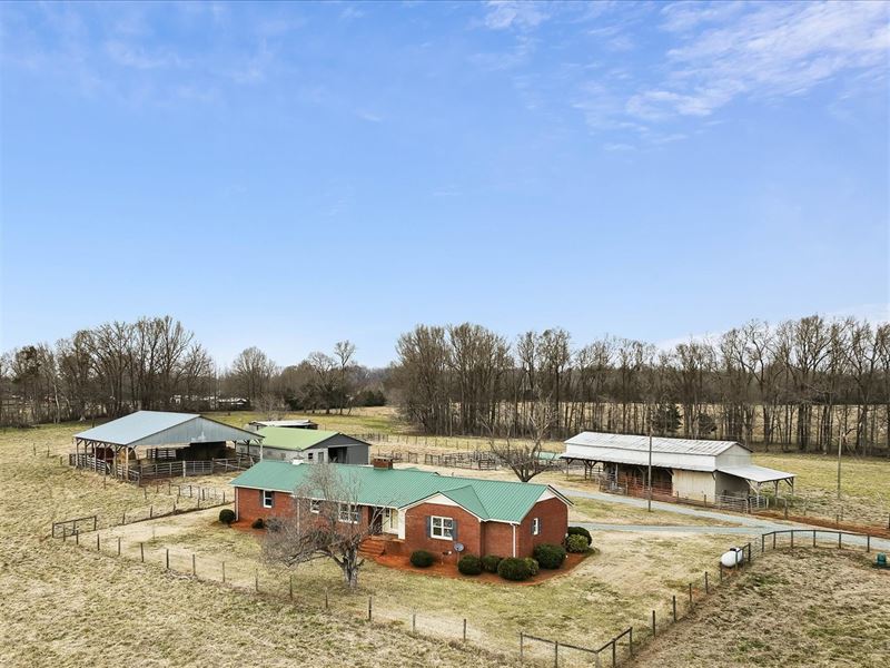 Rare Acreage with Home and Farm : Siler City : Chatham County : North Carolina