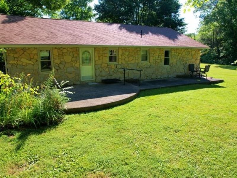 Home for Sale in Clay County, IN WI : Brazil : Clay County : Indiana