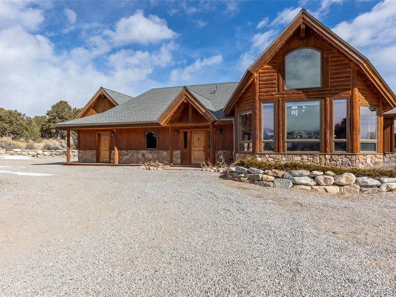 Custom Log Home : Salida : Chaffee County : Colorado