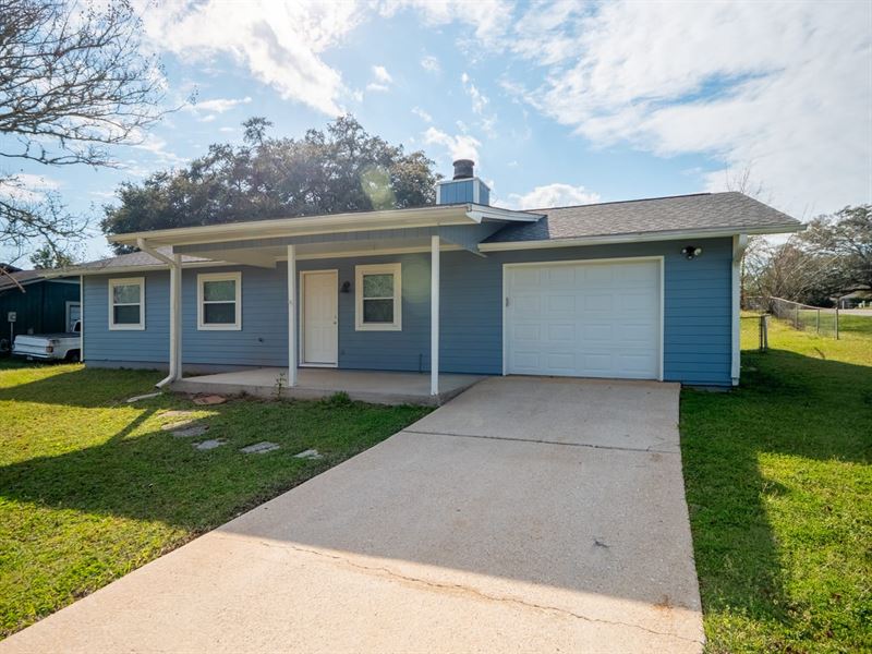 2200 Lake Heritage Drive, Tallahass : Tallahassee : Leon County : Florida