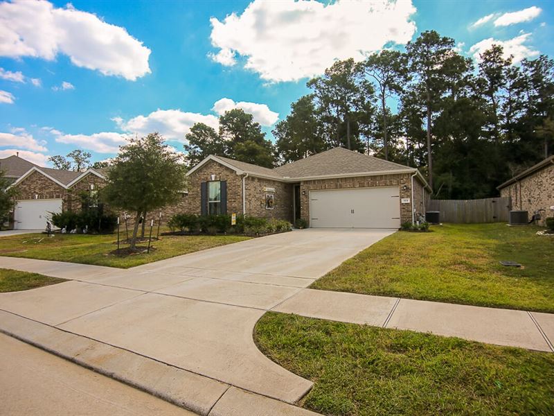 3831 Cimarron Gap Lane, Magnolia : Magnolia : Montgomery County : Texas