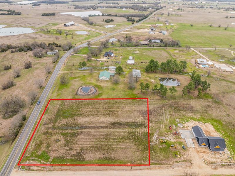 3 Acres of Pastureland in Paris, TX : Paris : Lamar County : Texas