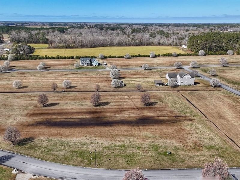 .69 Ac Residential Lot with Boat : Arapahoe : Pamlico County : North Carolina