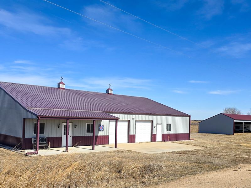 Slg Acreage and Building Sutton, NE : Sutton : Clay County : Nebraska