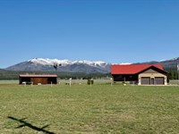 The Wilderness View Home : Ovando : Powell County : Montana